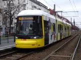 Berlin fast line M2 with low-floor articulated tram 4004 at Prenzlauer Allee/Danziger Str. (2018)