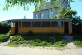 Aarhus railcar 9 in Tirsdalens Børnehave, seen from the side (2011)