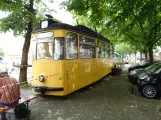 Bielefeld railcar on Siegfriedplatz, Der Koch Bistro & Restaurant Supertram, seen from the side (2020)