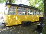 Bielefeld railcar on Siegfriedplatz, Der Koch Bistro & Restaurant Supertram, seen from the side (2022)