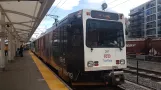 Denver tram line W with articulated tram 287 at Union Station (2020)