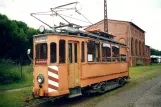 Hannover service vehicle 722 in front of Straßenbahn-Museum (2002)