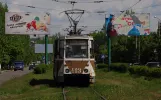 Horlivka tram line 1 with railcar 413 on the side track at Prospekt Lenina (Lenina Ave) (2011)