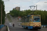 Kostiantynivka tram line 3 with railcar 007 on Yemelianova Street (2011)