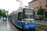 Munich tram line 17 with low-floor articulated tram 2155 at Hauptbahnhof (Nord) (2010)