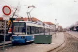 Munich tram line 19 with low-floor articulated tram 2146 at St.-Veit-Straße (1998)