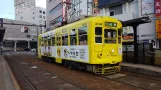 Nagasaki tram line 5 with railcar 366 at Nishihamano-Machi (2017)