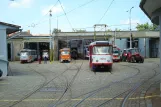 Olomouc railcar 140 in front of Ulice Koźlužská (2008)