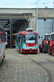 Olomouc railcar 252 in front of Ulice Koźlužská (2008)