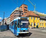 Oslo articulated tram 127 on Stortorvet (2020)