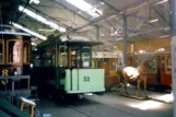 Oslo railcar 32 inside Gardeveien 15 (2005)