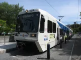 Portland regional line Blue with low-floor articulated tram 324 at Goose Hollow Jefferson (2016)