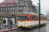 Poznań tram line 2 with articulated tram 905 at Rondo Kaponiera (2009)