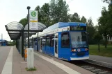 Rostock tram line 5 with low-floor articulated tram 652 at Mecklenburger Allee (2011)