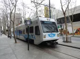 San Jose Blue Line (901) with low-floor articulated tram 927 at Santa Clara (N) (2023)