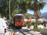 Sóller tram line with railcar 21 in front of Strandcafe I Soller, front view (2013)
