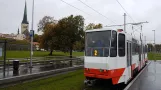 Tallinn tram line 2 with articulated tram 171 at Kanuti (2017)