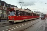 The Hague tram line 19 with articulated tram 3088 on Phoenixstraat (2011)