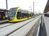Utrecht tram line 22 with articulated tram 6011 at Vaartsche Rijn (2022)