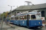 Zürich tram line 5 with railcar 1428 at Bahnhof Enge (2005)