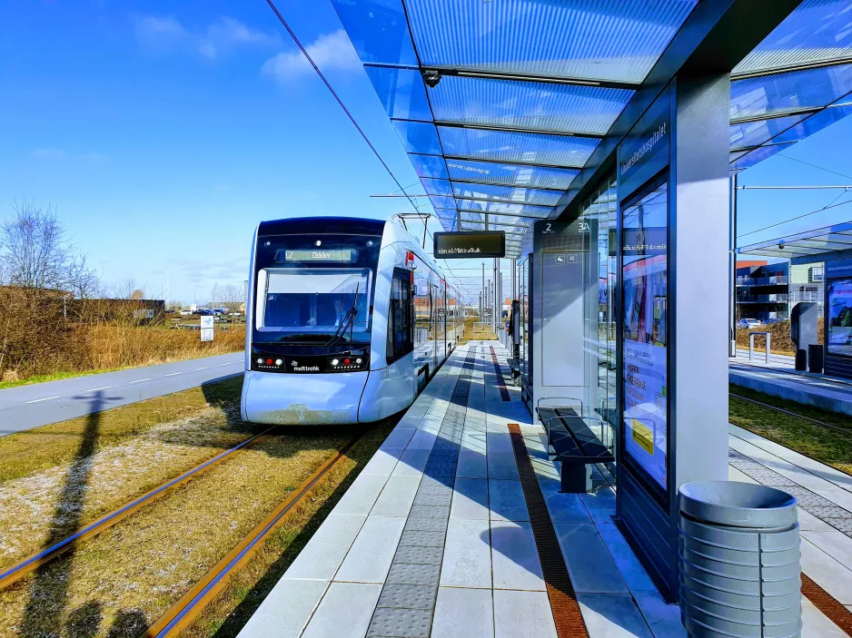 Aarhus light rail line L2 with low-floor articulated tram 2112-2212 at Universitetshospitalet (2020)