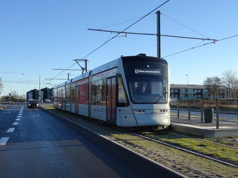 Aarhus low-floor articulated tram 1102-1202 at Nehrus Allé (2017)