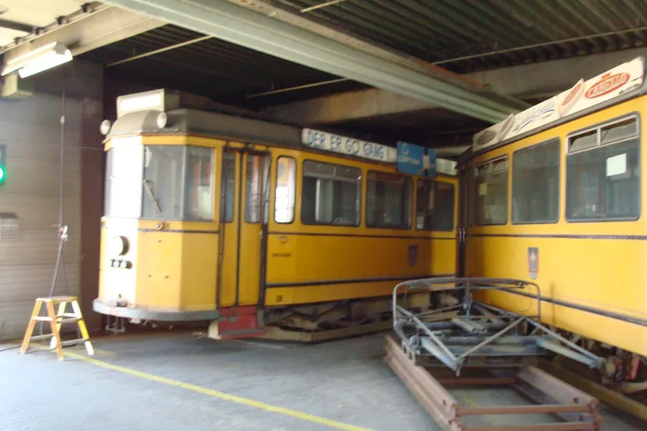 Aarhus museum tram 18, side view Bryggervej (2007)