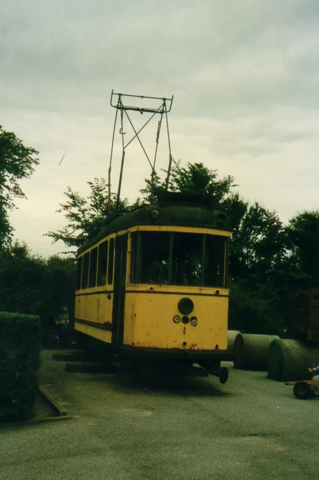 Aarhus railcar 15 on Grønhøjskolen (1987)