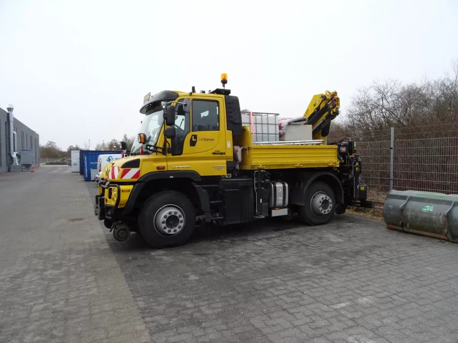 Aarhus truck large outside Trafik- og Servicecenter (2021)