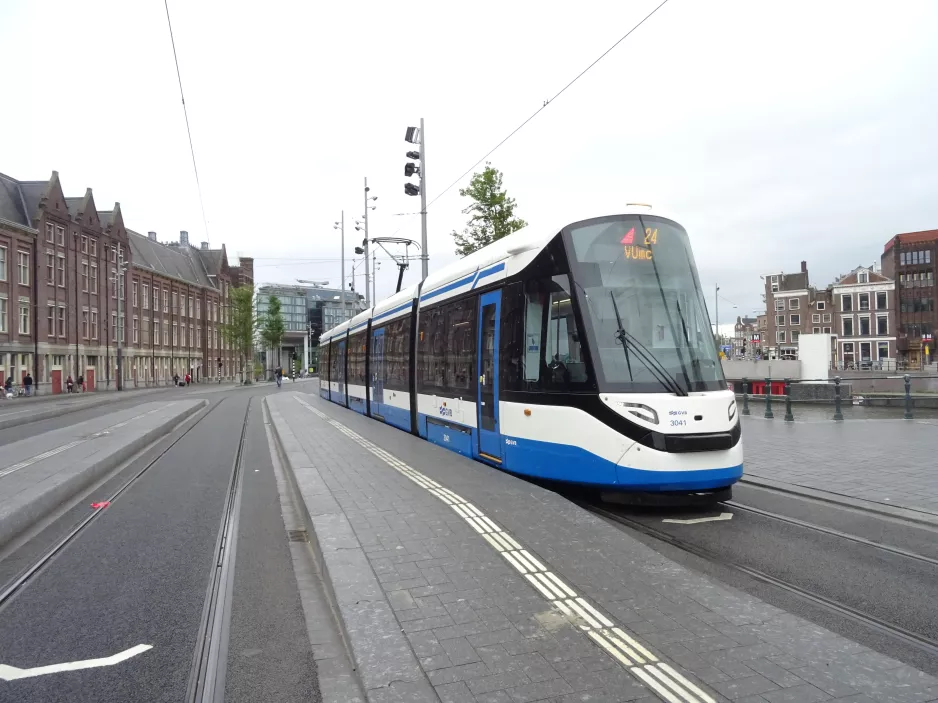 Amsterdam tram line 24 with low-floor articulated tram 3041 at Central Station (2022)