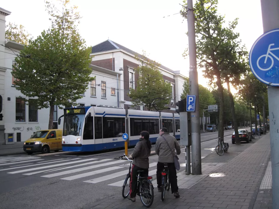 Amsterdam tram line 9 with low-floor articulated tram 2127 on Rembrandtplein (2009)