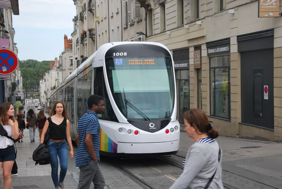 Angers tram line A with low-floor articulated tram 1005 on Rue de la Roë (2016)