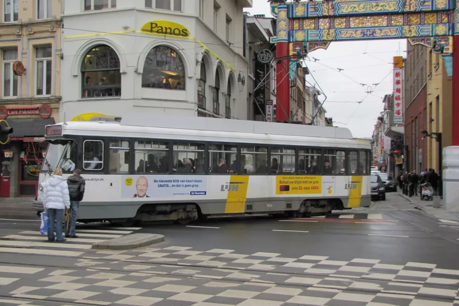 Antwerp tram line 12 with railcar 7030 near Central Station (2011)