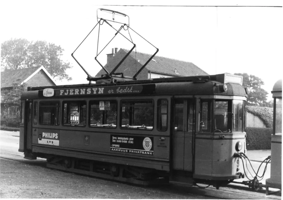 Archive photo: Aarhus railcar 9 at Dalgas Avenue (1968)