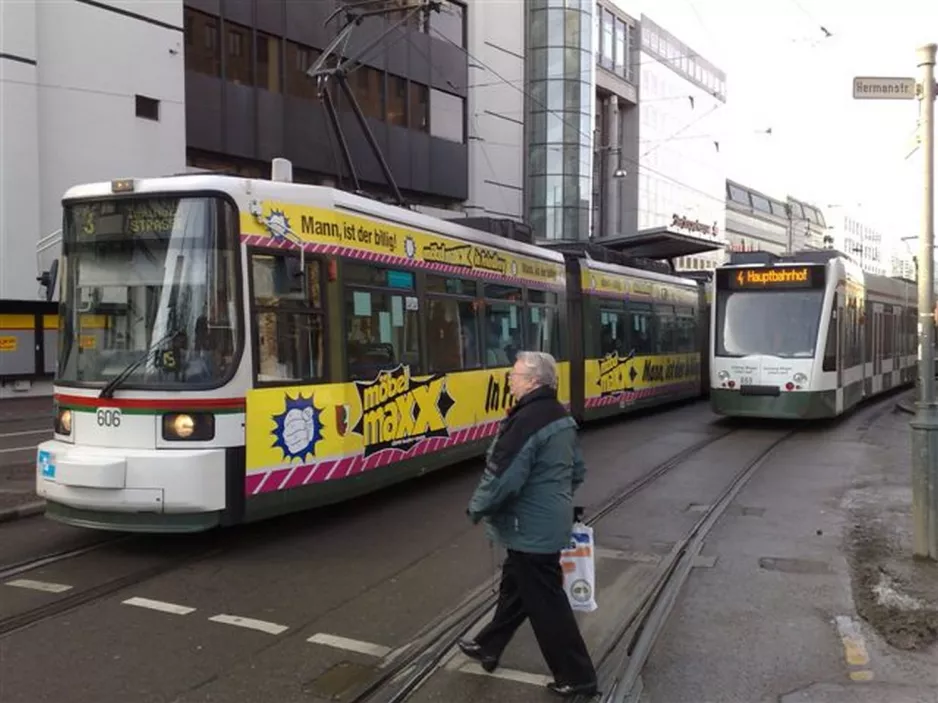 Augsburg tram line 3 with articulated tram 606 close by Königsplatz (2010)