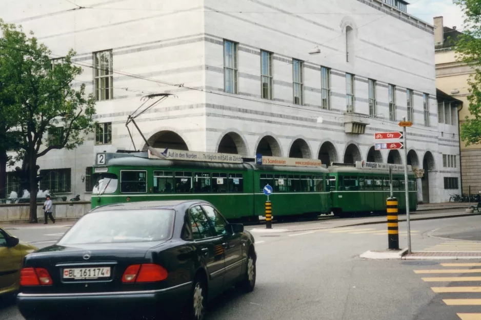 Basel tram line 2 at Kunstmuseum (2003)