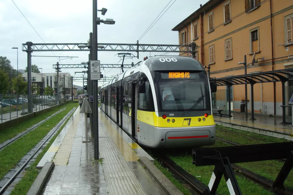 Bergamo regional line T1 with articulated tram 006 at Albino (2016)