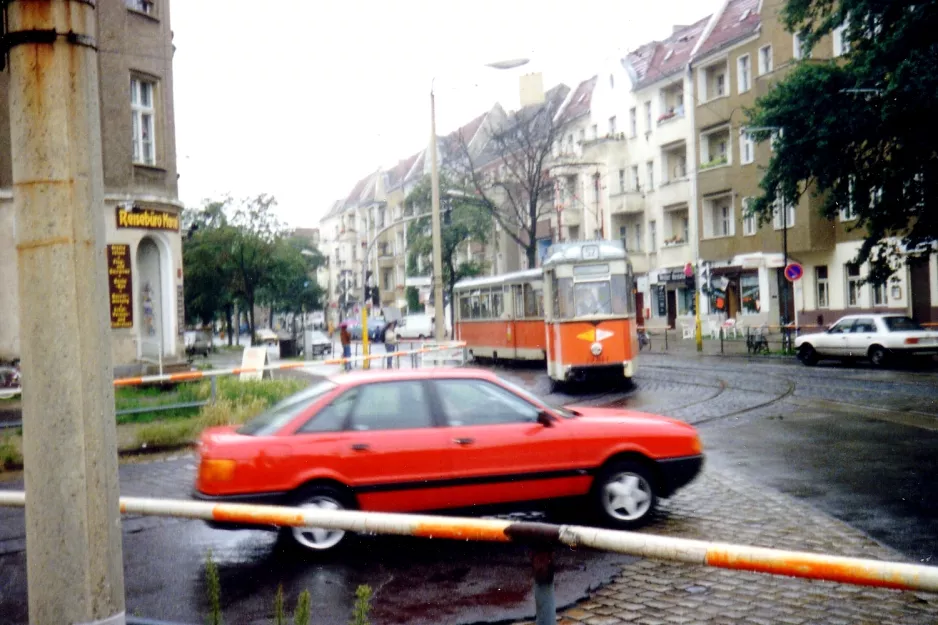 Berlin fast line M1 in the intersection Dietzgenstraße/Schillerstraße (1993)