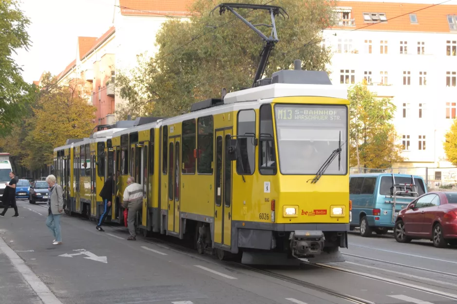 Berlin fast line M13 with articulated tram 6026 at Wühlischstraße/Gärtnerstraße (2012)