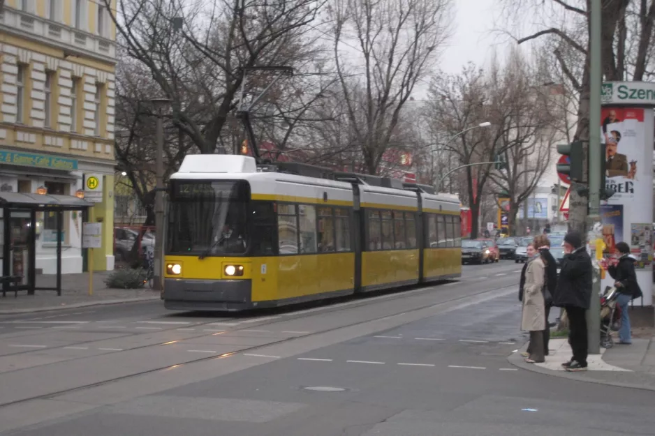 Berlin tram line 12 at U Weinmeisterstraße/Gipsstraße (2007)