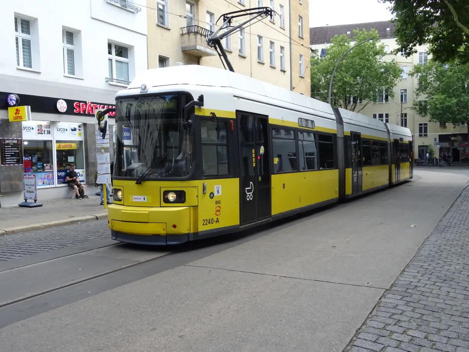 Berlin tram line 21 with low-floor articulated tram 2240 at S+U Lichtenberg / Siegfriedstraße (2024)