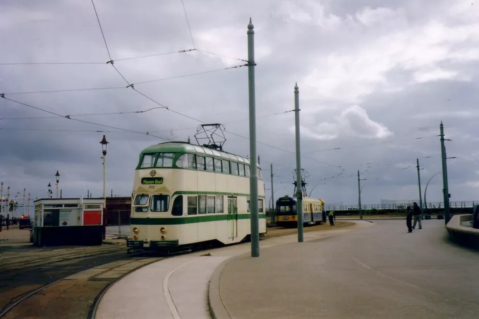 Blackpool tram line T1 with bilevel rail car 703 at Pleasure Beach (2006)