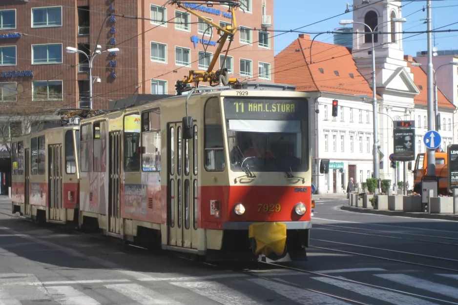 Bratislava tram line 11 with railcar 7929 on Námestie SNP (2008)