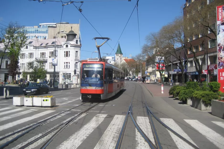 Bratislava tram line 13 with articulated tram 7111 in front of KFC, Námestie SNP (2008)