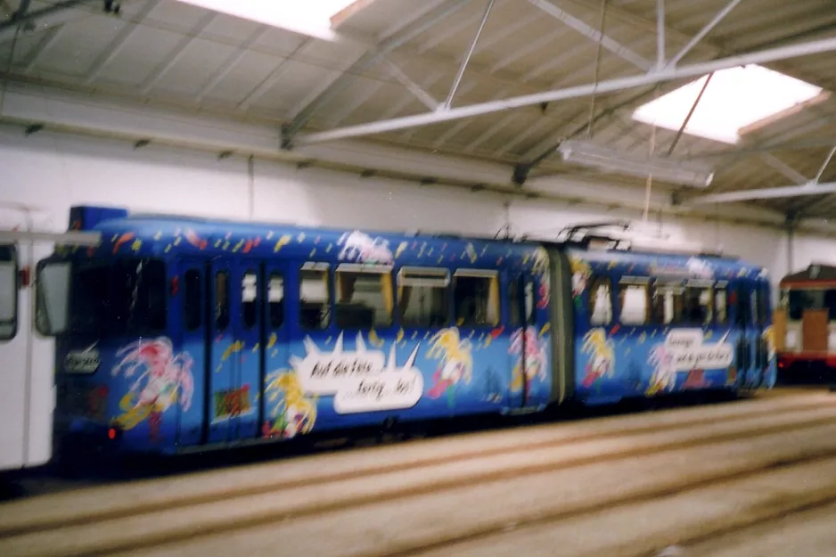 Bremen articulated tram 3442 inside Sebaldsbrück (2005)