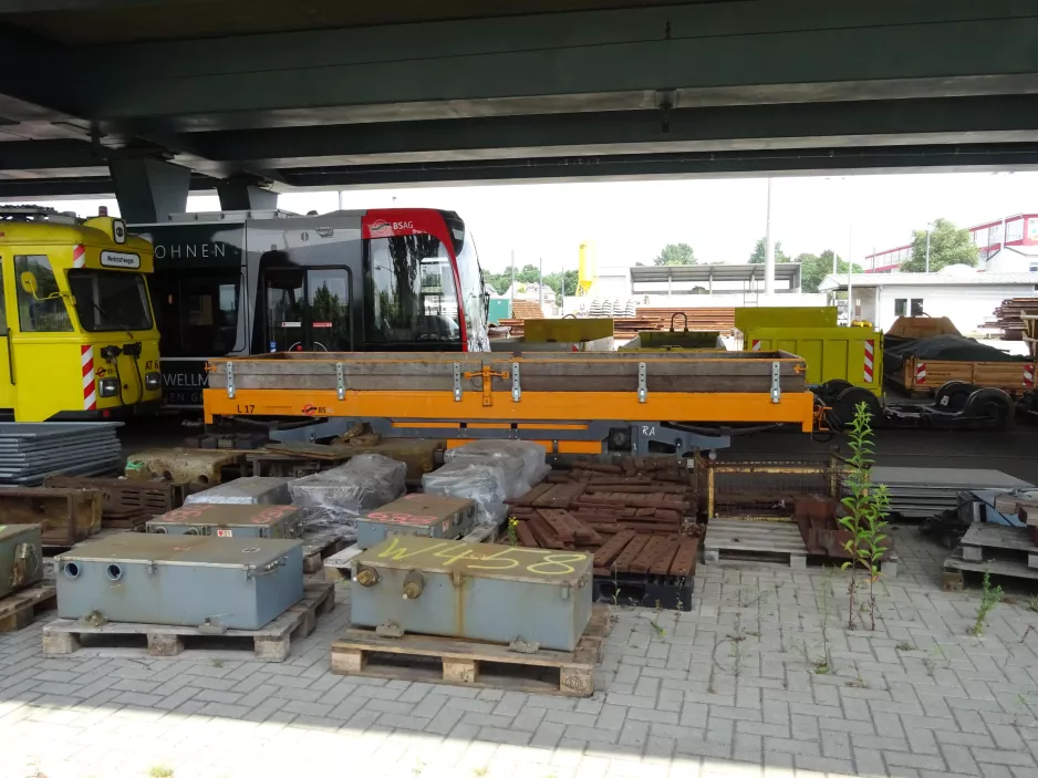 Bremen freight car L17 at the depot BSAG - Zentrum (2021)