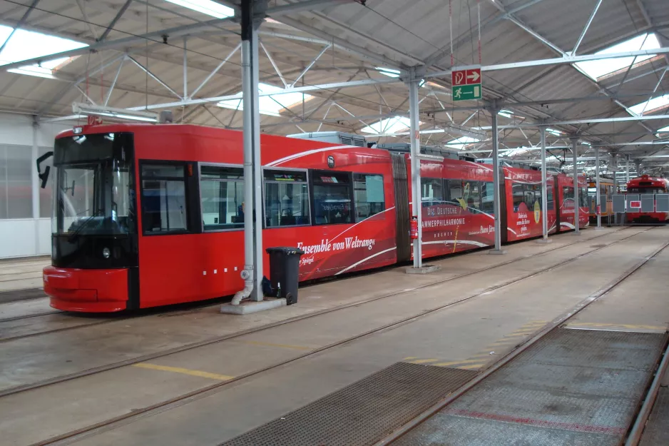 Bremen low-floor articulated tram 3030 inside the depot Sebaldsbrück (2015)
