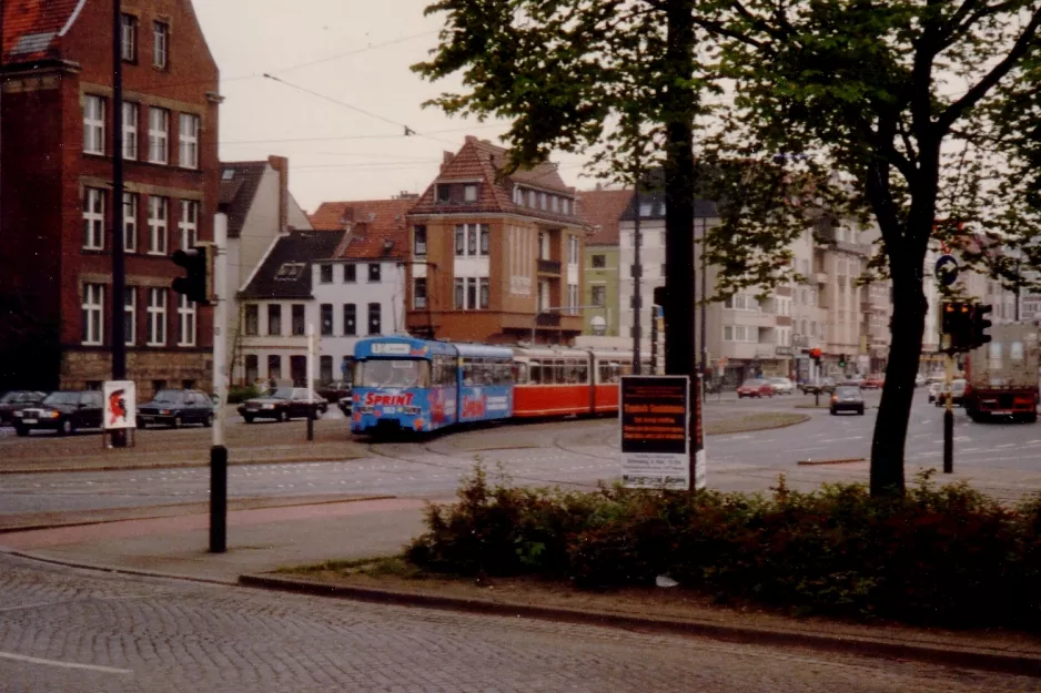 Bremen tram line 1 with articulated tram 552 close by Theater am Leibnizplatz (1989)