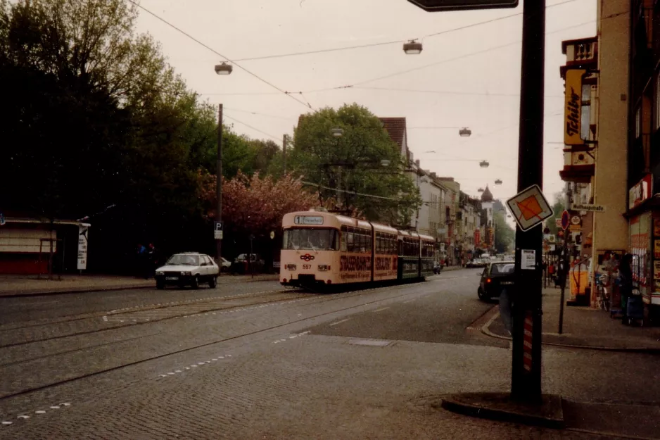 Bremen tram line 1 with articulated tram 557 on Buntentorsteinweg (1989)