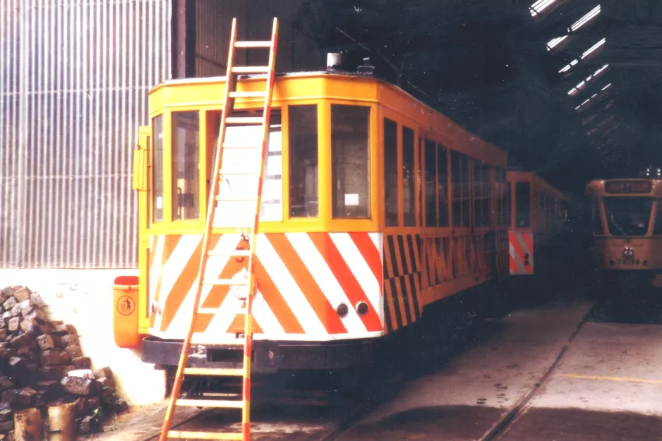 Brussels service vehicle 5 at Woluwe / Tervurenlaan (1981)